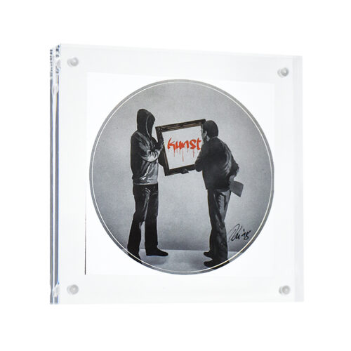 kunstrasen kunst sticker in clear frame